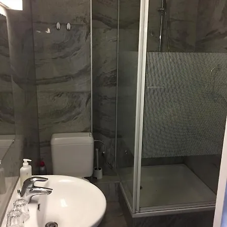 瓦康迪罗吉斯法哈洛比旅馆 根特